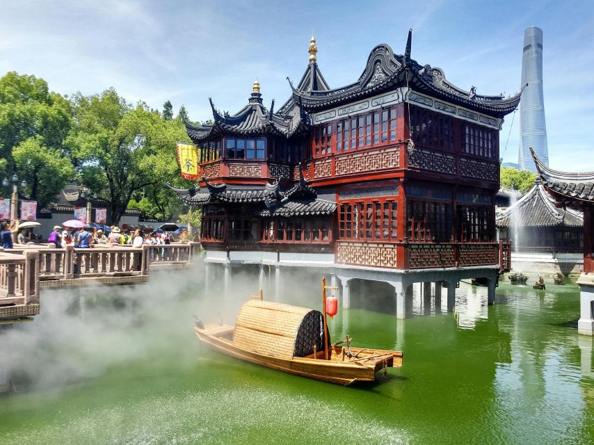 Shanghai: Private and Personalized Guided Tour - Yu Garden and Shanghai Old Street