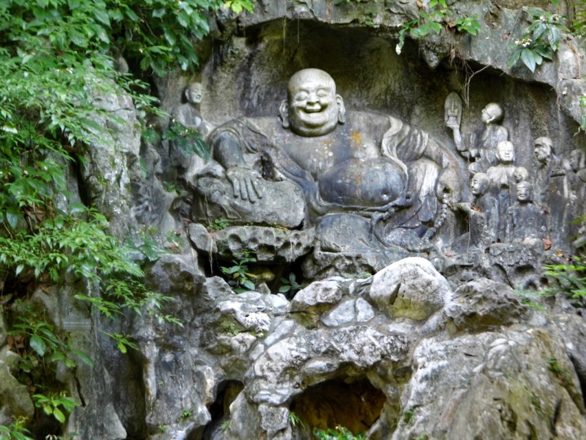 Shanghai: Private Guided Tour to Hangzhou by Bullet Train - Lingyin Temple and its stone carvings