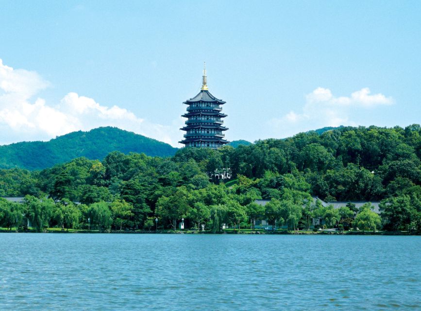 Shanghai: Private Guided Tour to Hangzhou by Bullet Train - What the $314 price really buys