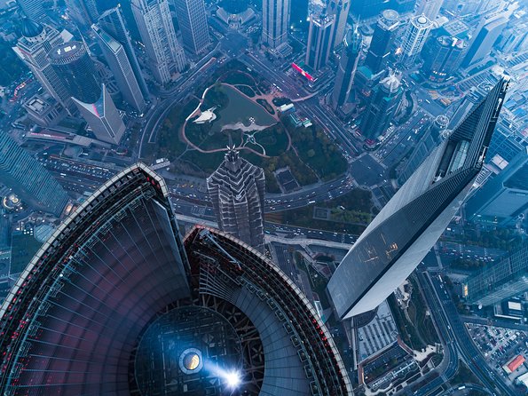 Shanghai Tower Admission Ticket - Entering with the QR code