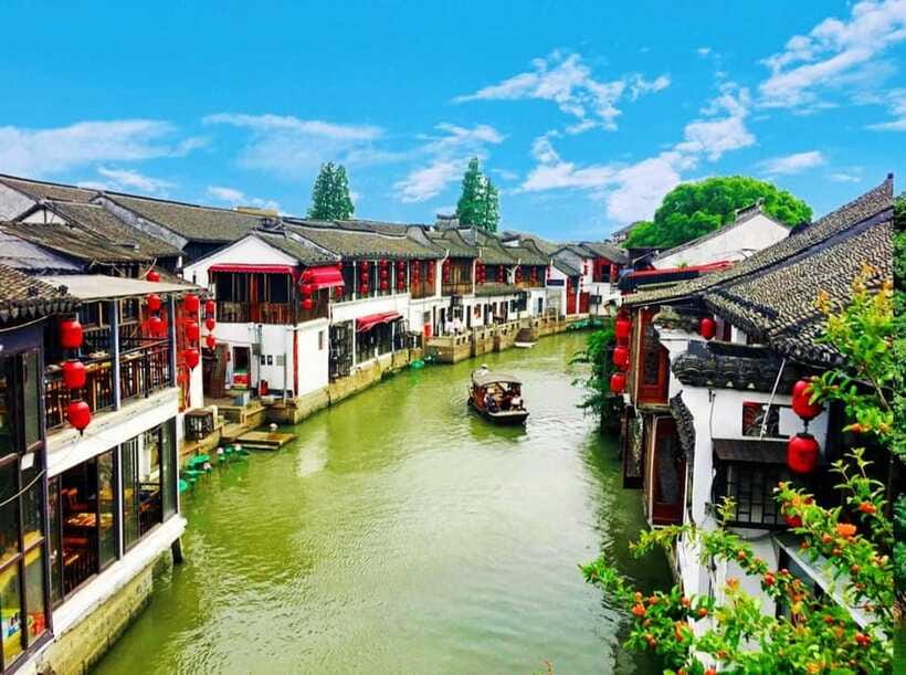 Shanghai: Zoo and Zhujiajiao Water Town Tour with Boat Ride - Who will enjoy this tour most