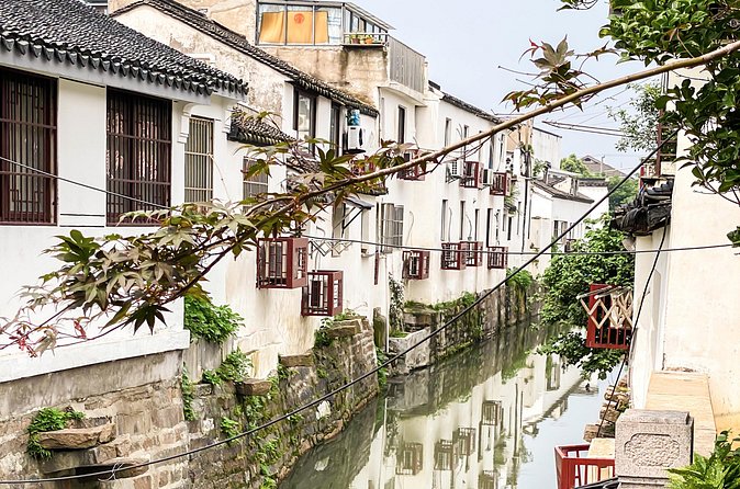 Suzhou Alleyway Walking Food Tour - What the $58 price covers