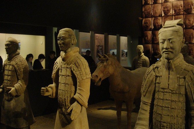 Terracotta Warriors Museum Ticket with Professional English-speaking tour guide - Meeting your guide at the museum