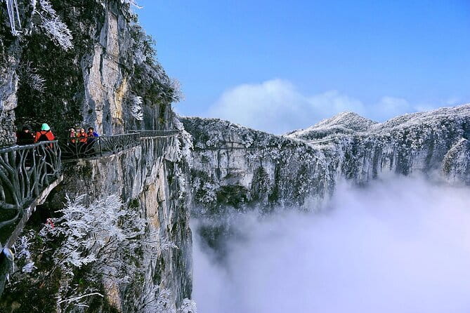 Top Zhangjiajie Mini Group Tour: Glass Bridge & Tianmen Mountain - Crossing the Glass Bridge with three hours to work with