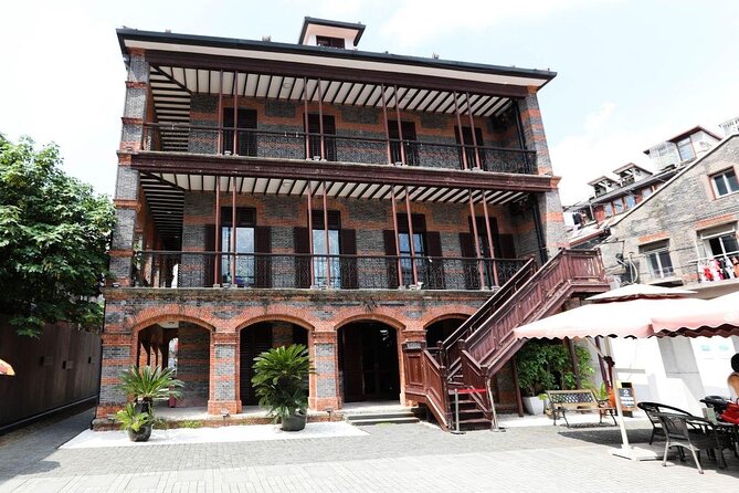 Tour of Jewish Shanghai led by a Jewish History Expert - Key points at a glance