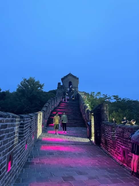 Twilight Glow at Mutianyu Great Wall Evening Bus Tour+Ticket - Why Mutianyu works so well after sunset