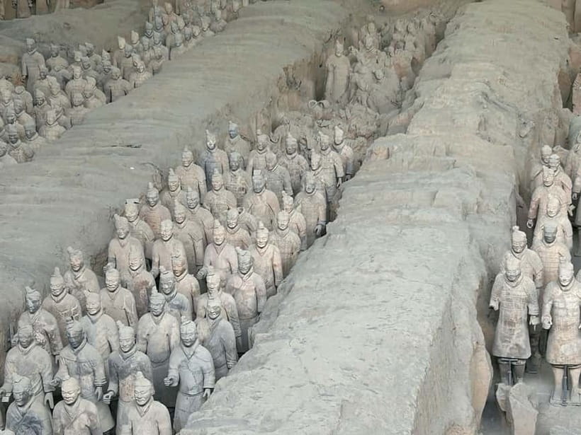 Xi'an: Exclusive Terracotta Army Tour & Local Family Lunch - The 15-minute trip to a village lunch