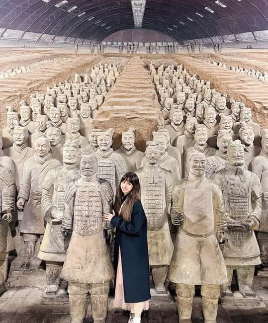 Xi'an in A Day: Terracotta Army+City Highlights+Family Lunch - Walking Xians City Wall