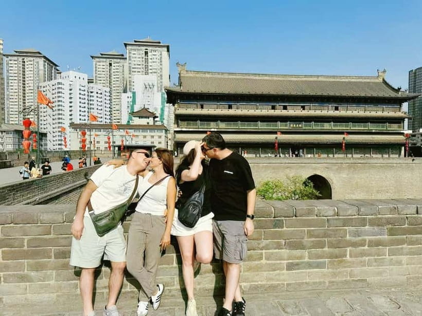 Xi'an in A Day: Terracotta Army+City Highlights+Family Lunch - The Giant Wild Goose Pagoda and its quieter mood