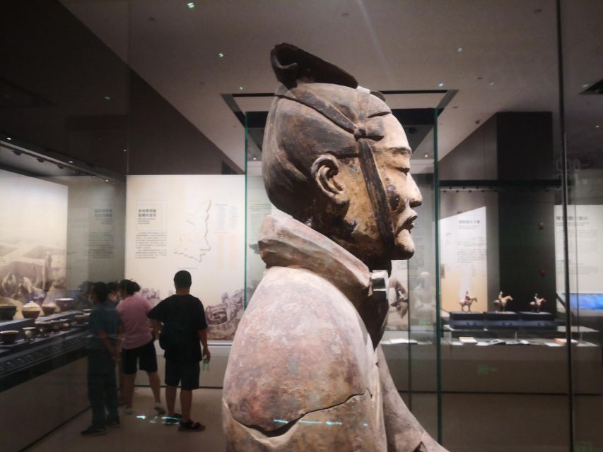Xi'an: Private Half-Day Terracotta Warriors Tour with Pickup - Walking through the Terracotta Army Museum