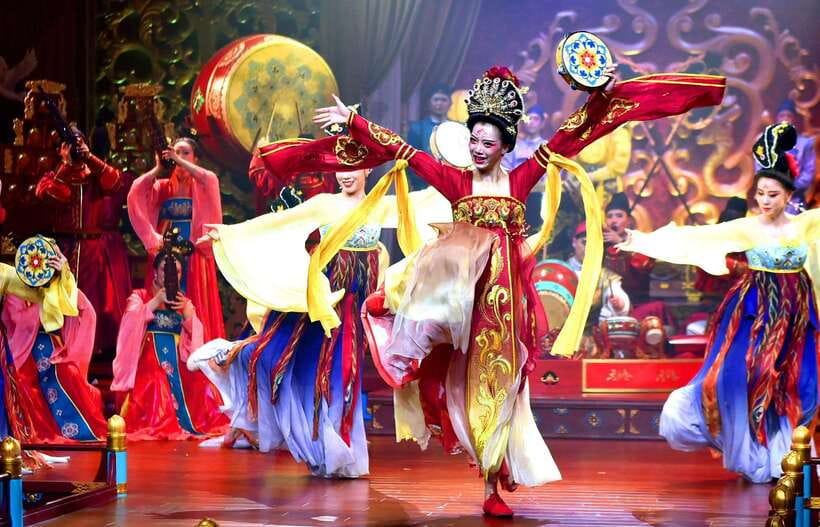Xi'An: Tang Dynasty Show Ticket w/ Transfer or Dinner - What the Tang Dynasty show gives you in one hour
