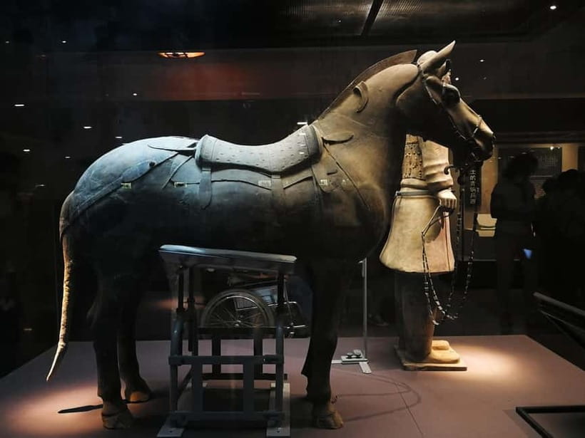 Xi'an: Terracotta Army Mini Group or Private Tour - What happens during the museum visit