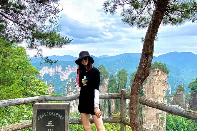 Zhangjiajie National Forest Park Entrance Ticket - Yellow Stone Village and the optional paid rides