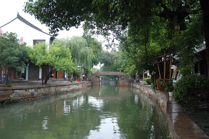 Zhujiajiao Water Village Half Day Tour - Temples, gardens, and local culture